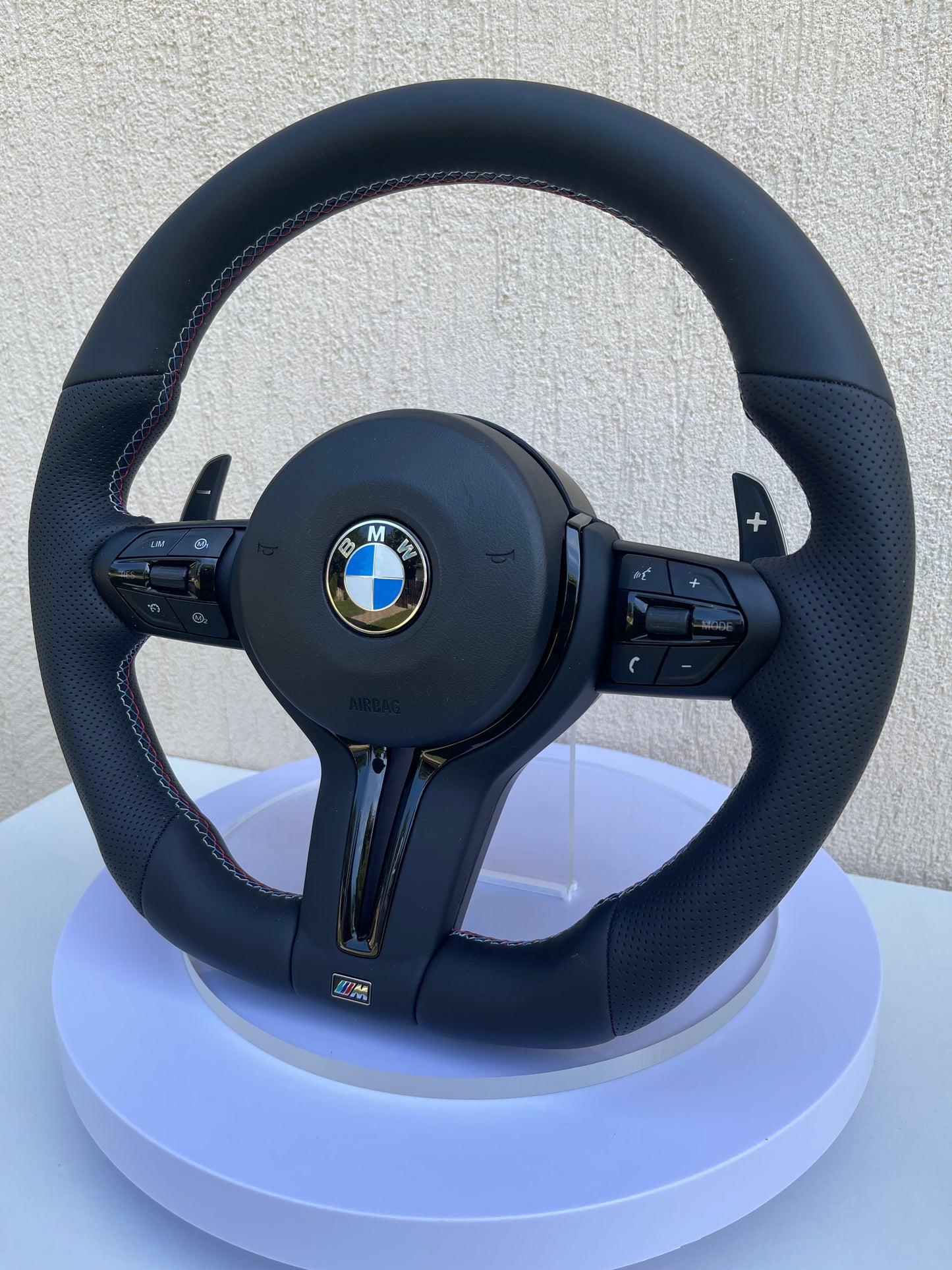 🏁 Volan Sport AT Performance – BMW Seria F , Piele Perforată, Cusături ///M