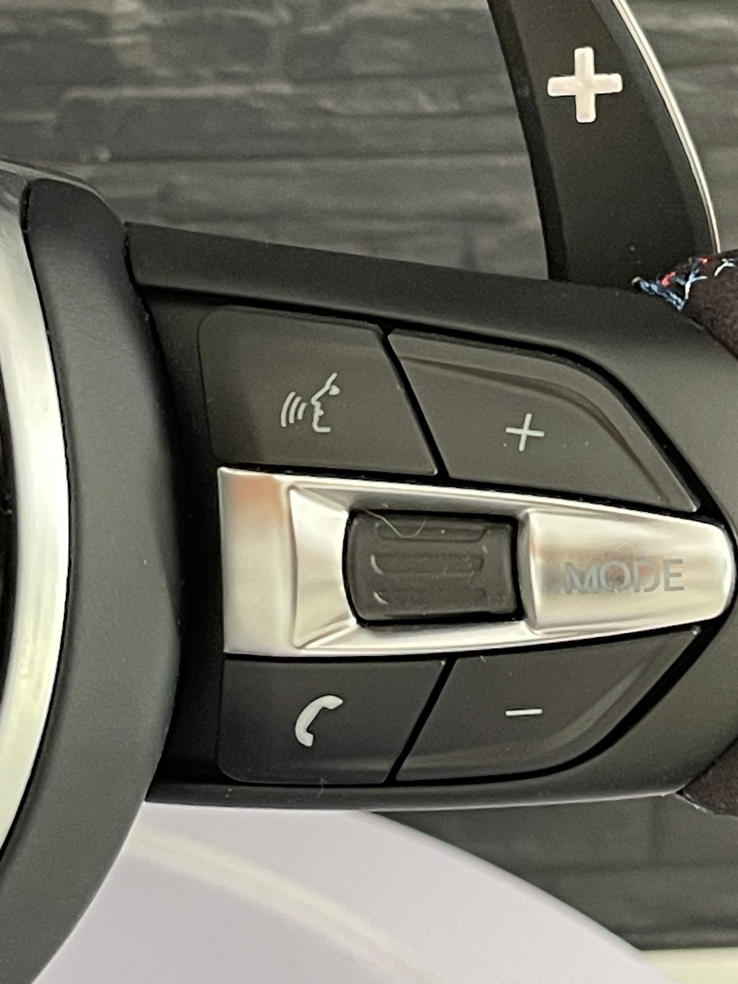 🏁 Volan Sport AT Performance – BMW Seria F , Alcantara + Piele