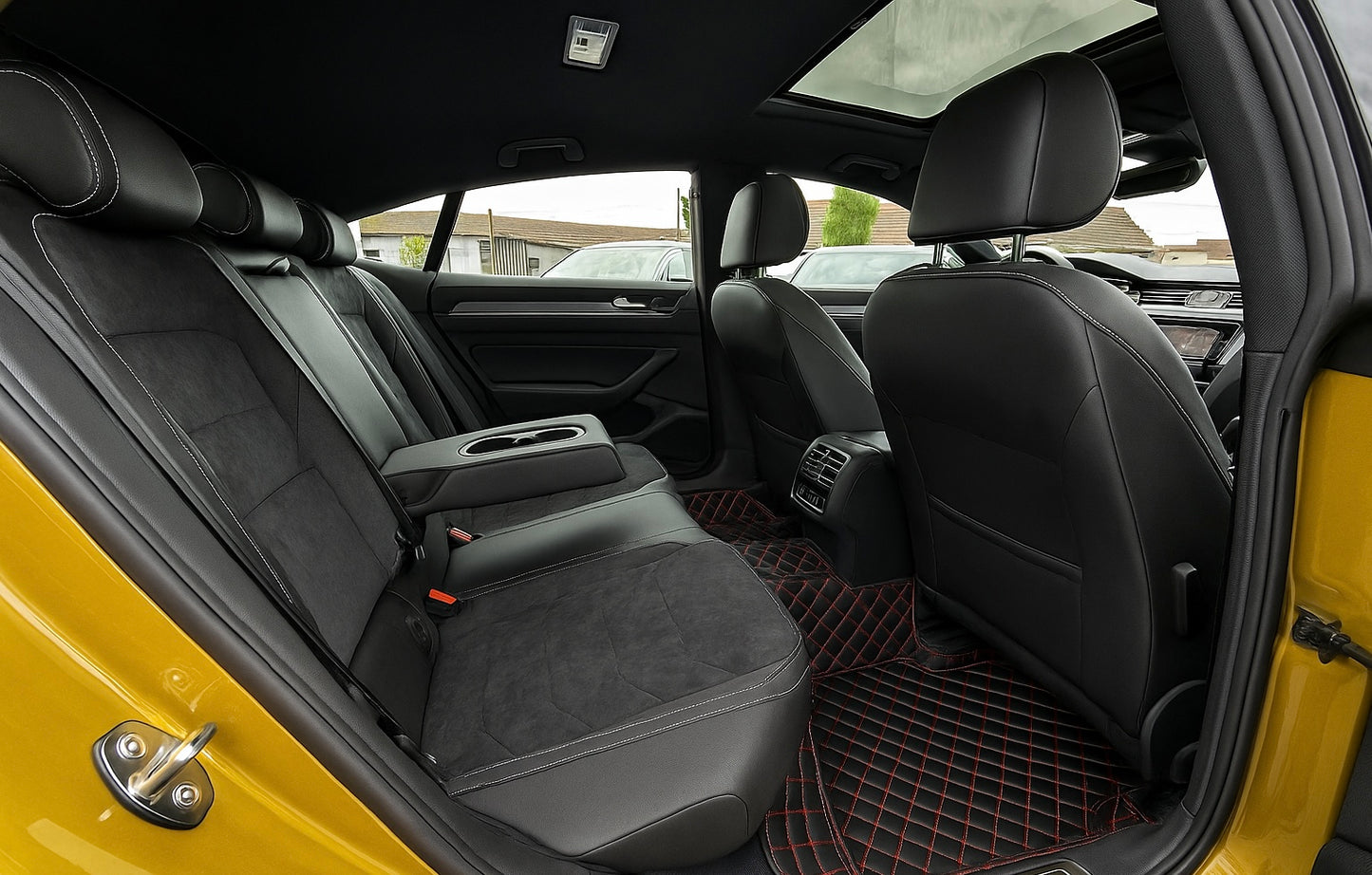 Covorase Auto premium Volkswagen Passat B8 ; negru cu fir rosu