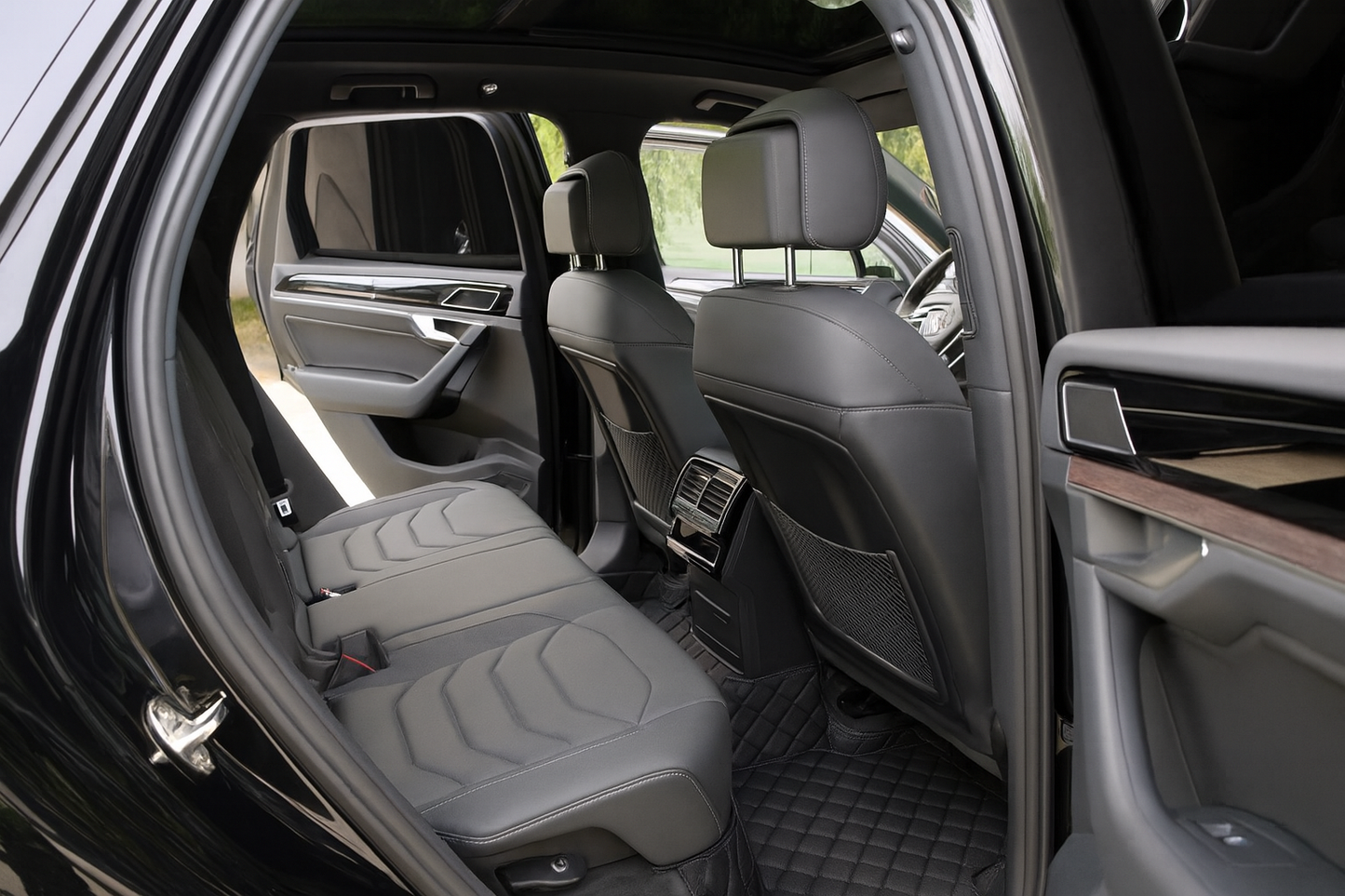 Covorase Auto Volkswagen Touareg 2019 + negru