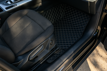 Covorase auto Premium Audi A4 B9 negru cu fir crem