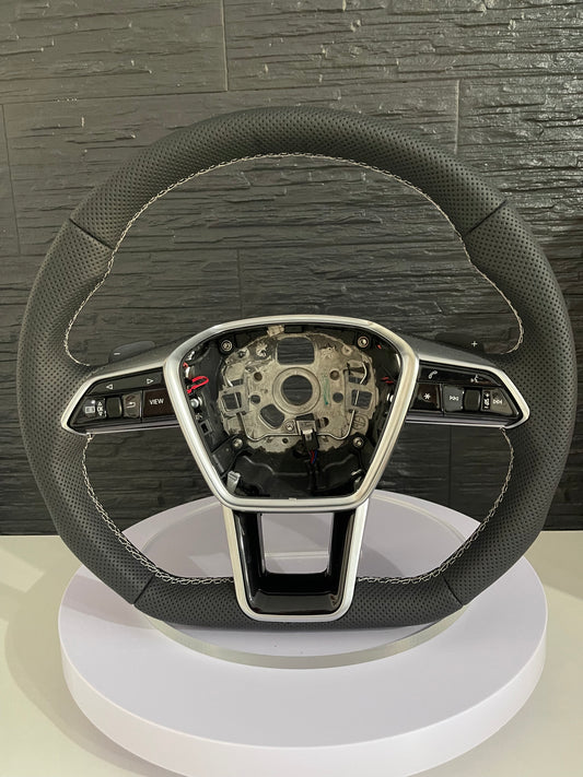 🏁 Volan Sport AT Performance – Audi C8 (A6, A7, RS6, RS7) – Piele Perforata