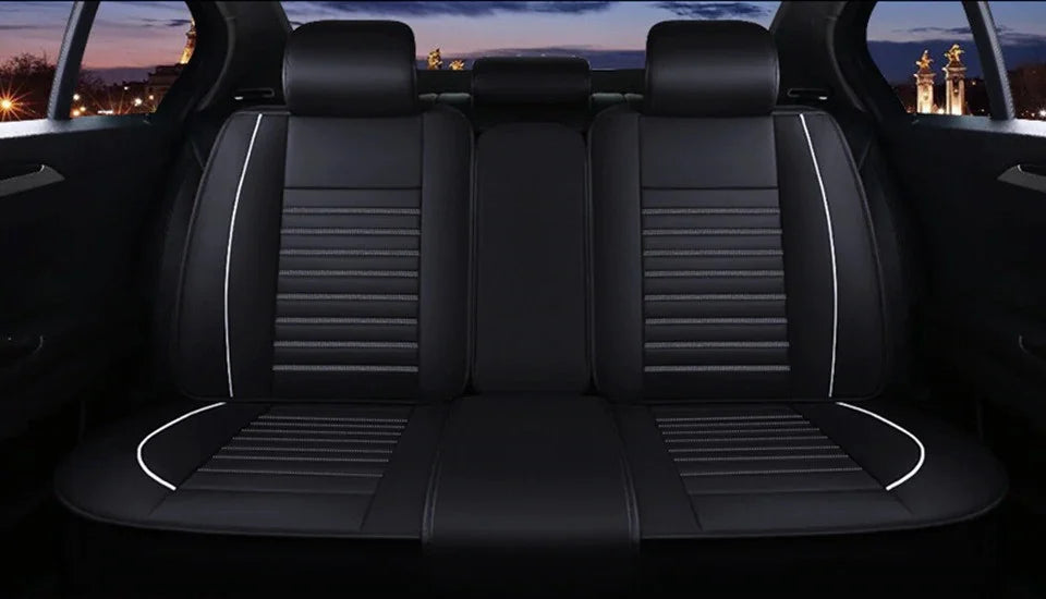 Huse auto Audi Clasic Negre cu Alb / Fara Pernute